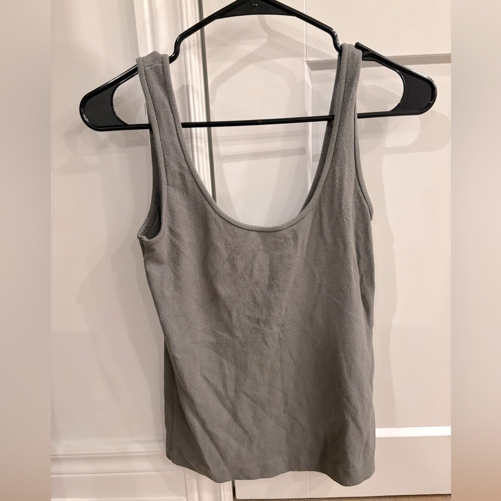 Ladies Size Small Club Monaco Green Fitted Tank Top - Great Condition
